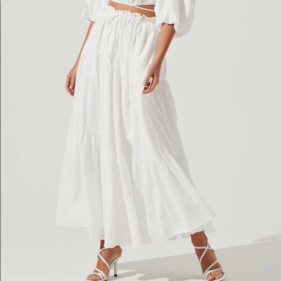 Astr Dresses & Skirts - ASTR THE LABEL | BALBOA Maxi Skirt | White